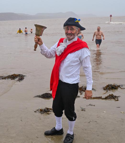 Alan Vian, Town Crier, at the Lyme Lunge